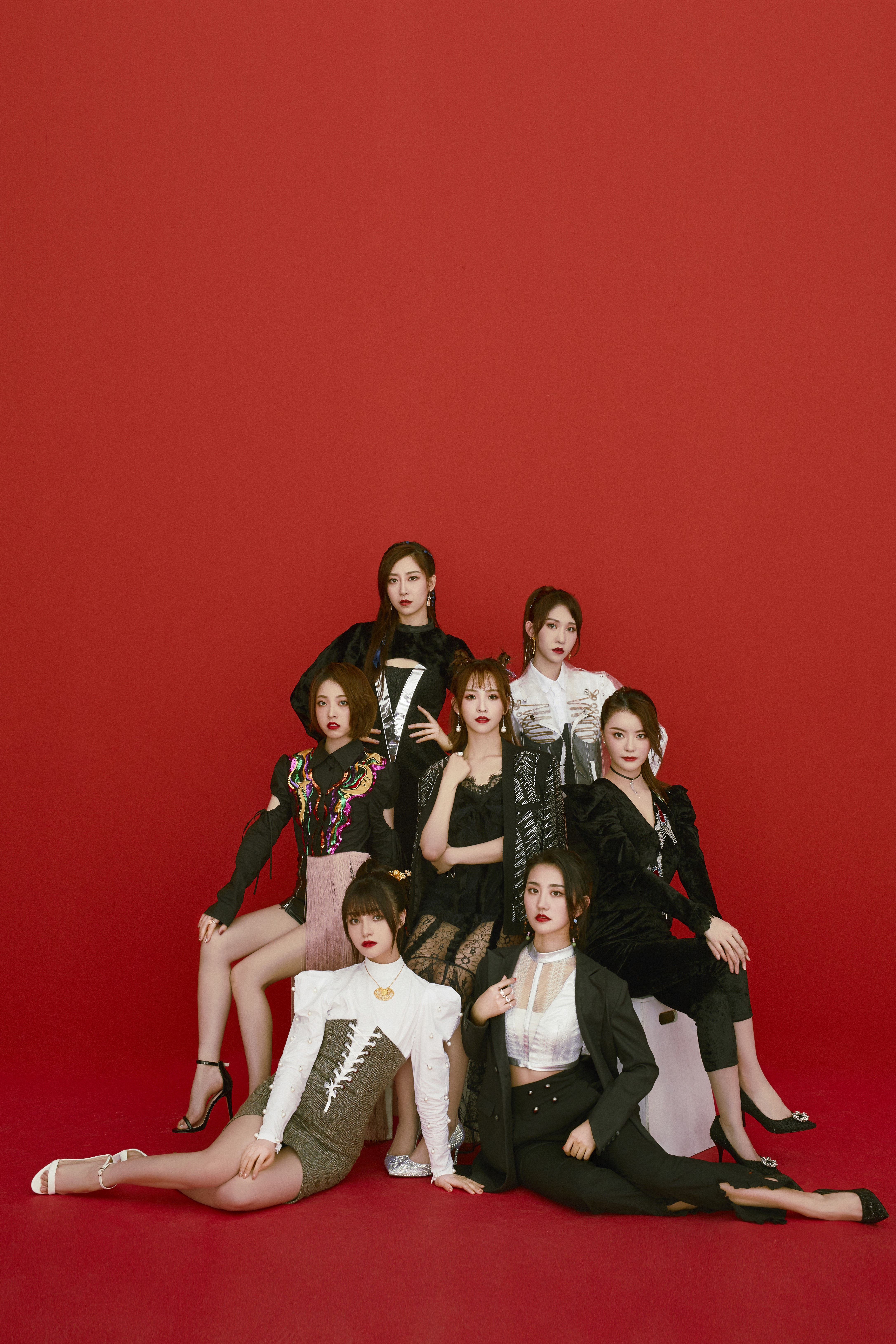 g是由齐鼓文化基于互联网全民造星平台新模式,推出的"亚洲首个电子