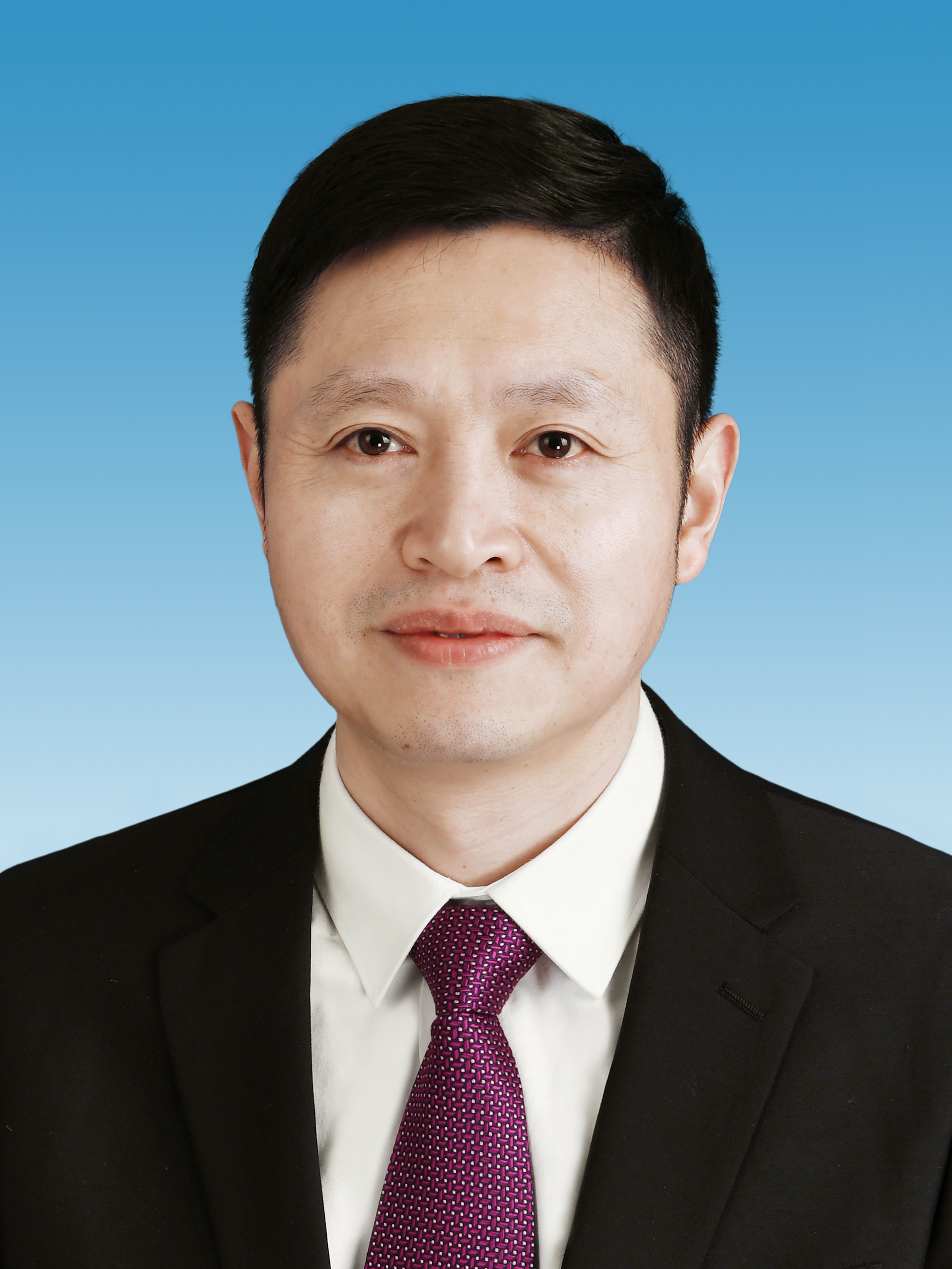 t1cpjdwaq30m">现任重庆市忠县县委常委,县政府常务副县长,党组副书记