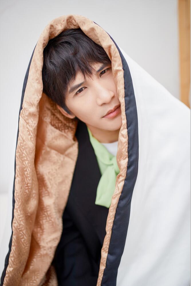  p>大张伟(wowkie da),本名张伟,1983年8月31日出生于北京,中国内地男