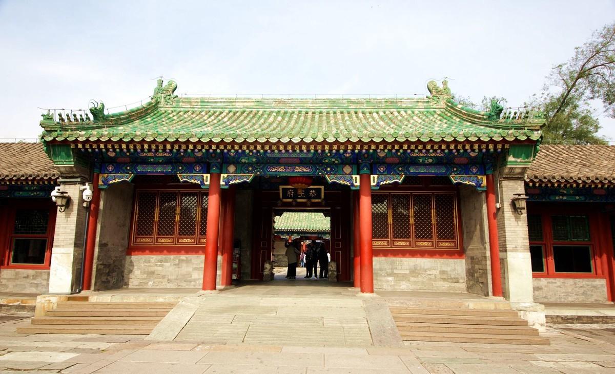 在古代，能在门匾挂“府”的官员有多牛？_百科TA说