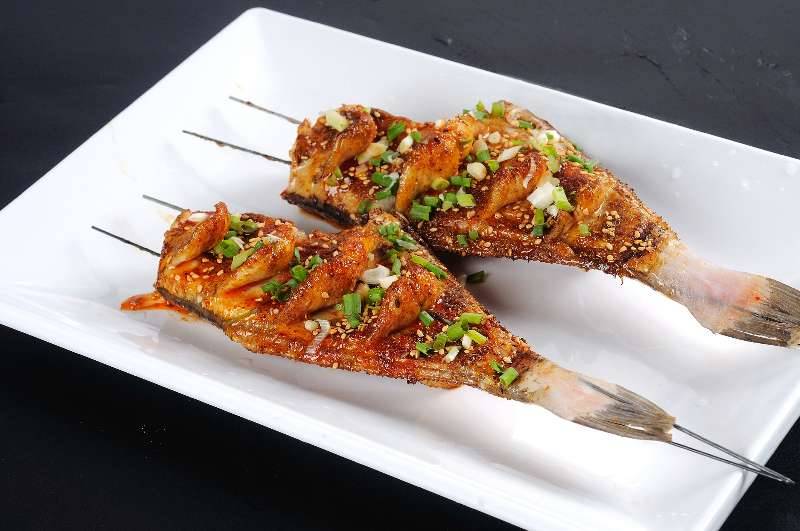 香烤剥皮鱼