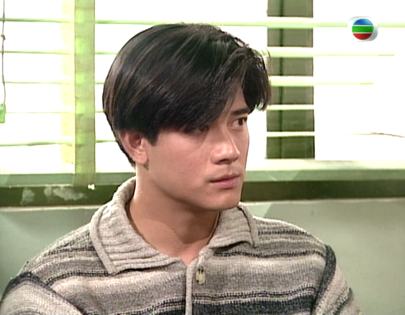 《烈火狂奔》是1994年 a target="_blank" href="/item/香港电视广播