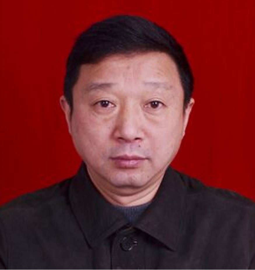  p>郑清,男,1963年9月出生,汉族,江西信州区人,1982年9月参加工作