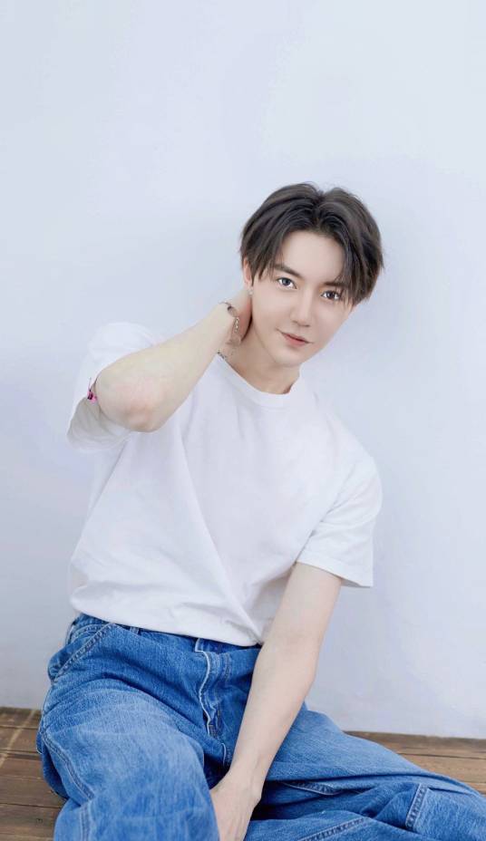 李泽胤_百度百科