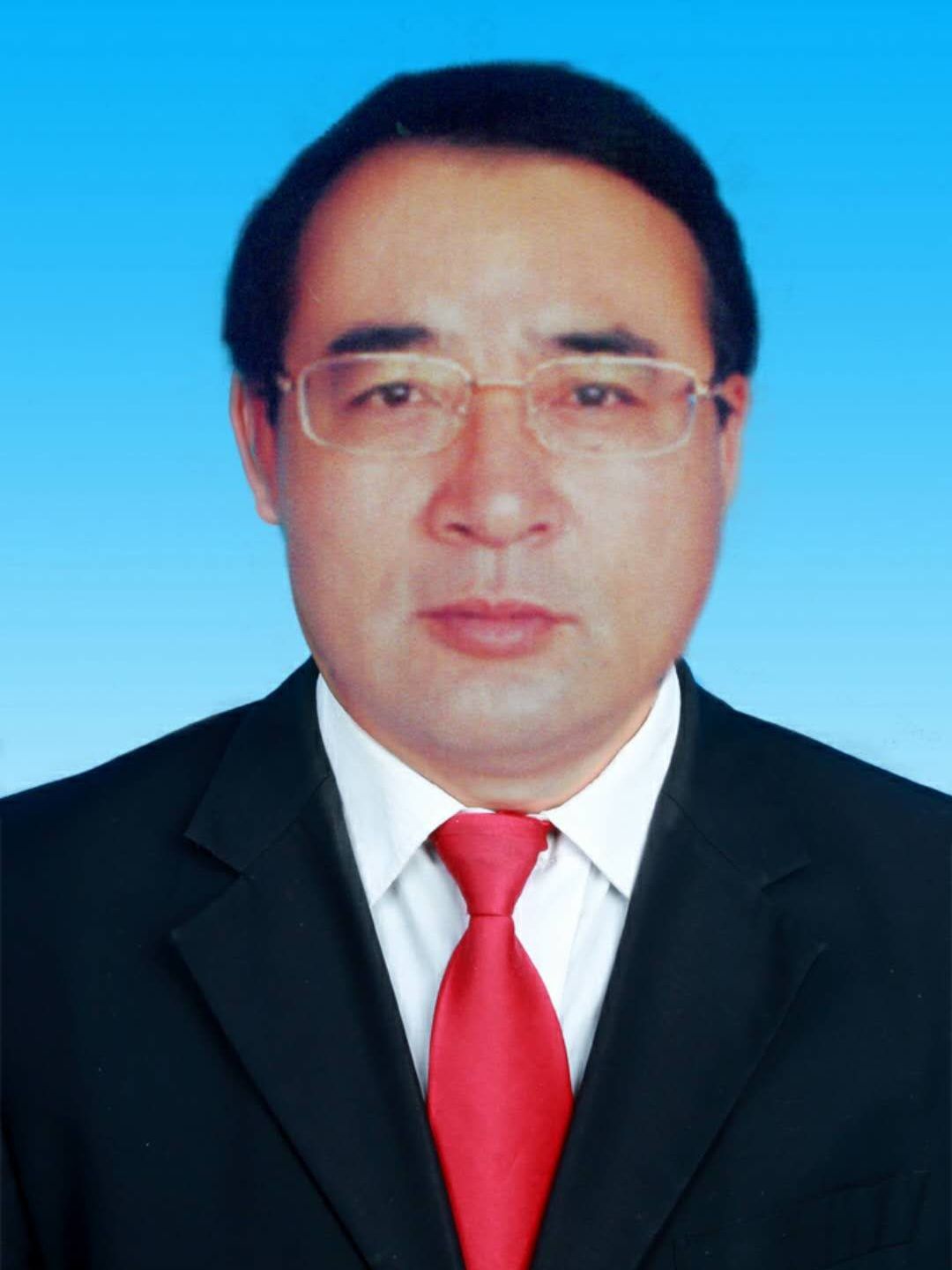 data-id="sgdomoxwk5ue">米有,男,汉族,1965年1月出生,内蒙古察右后旗