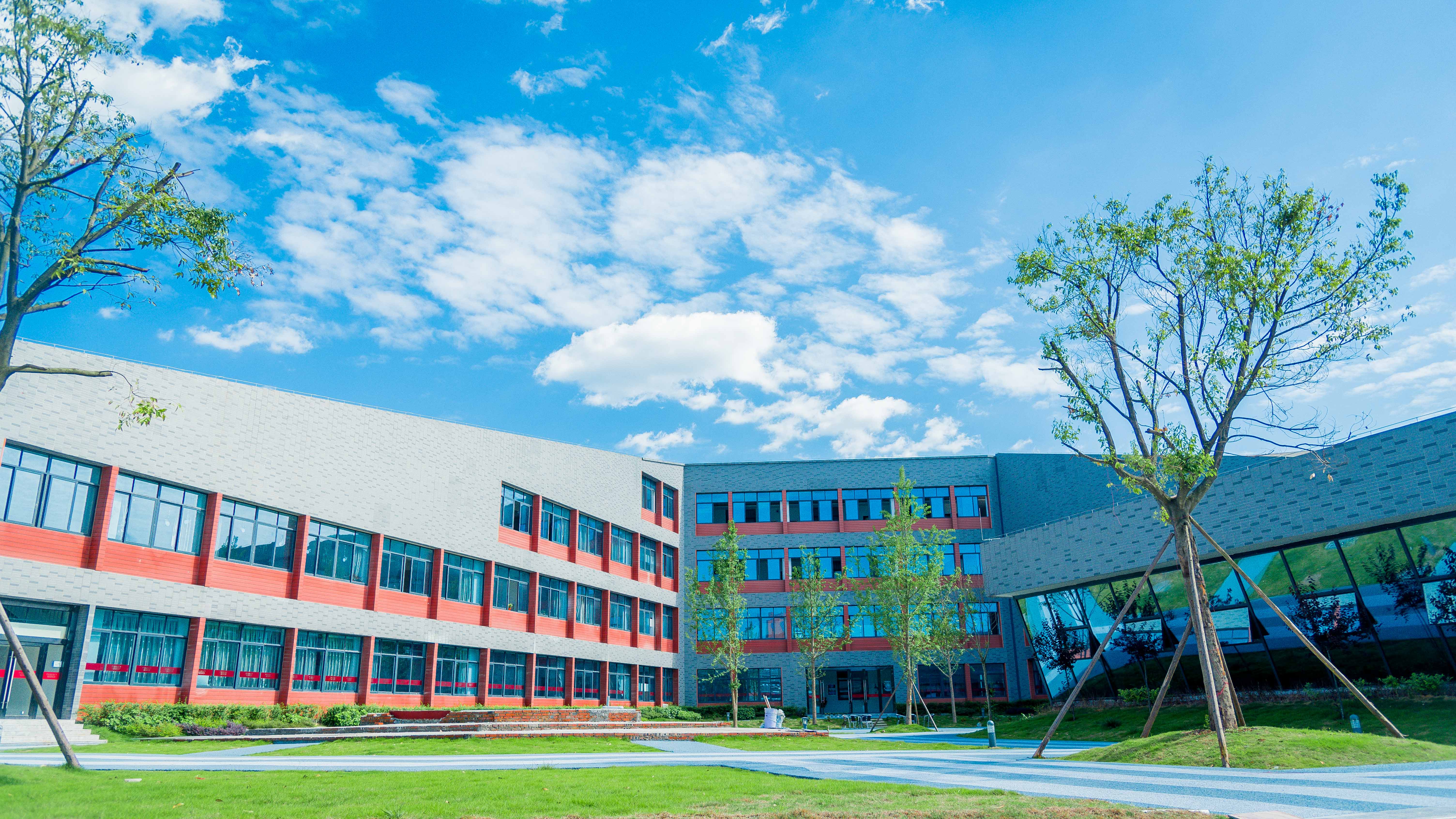 四川职业科技学院