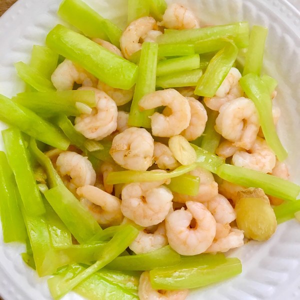 青笋炒虾仁