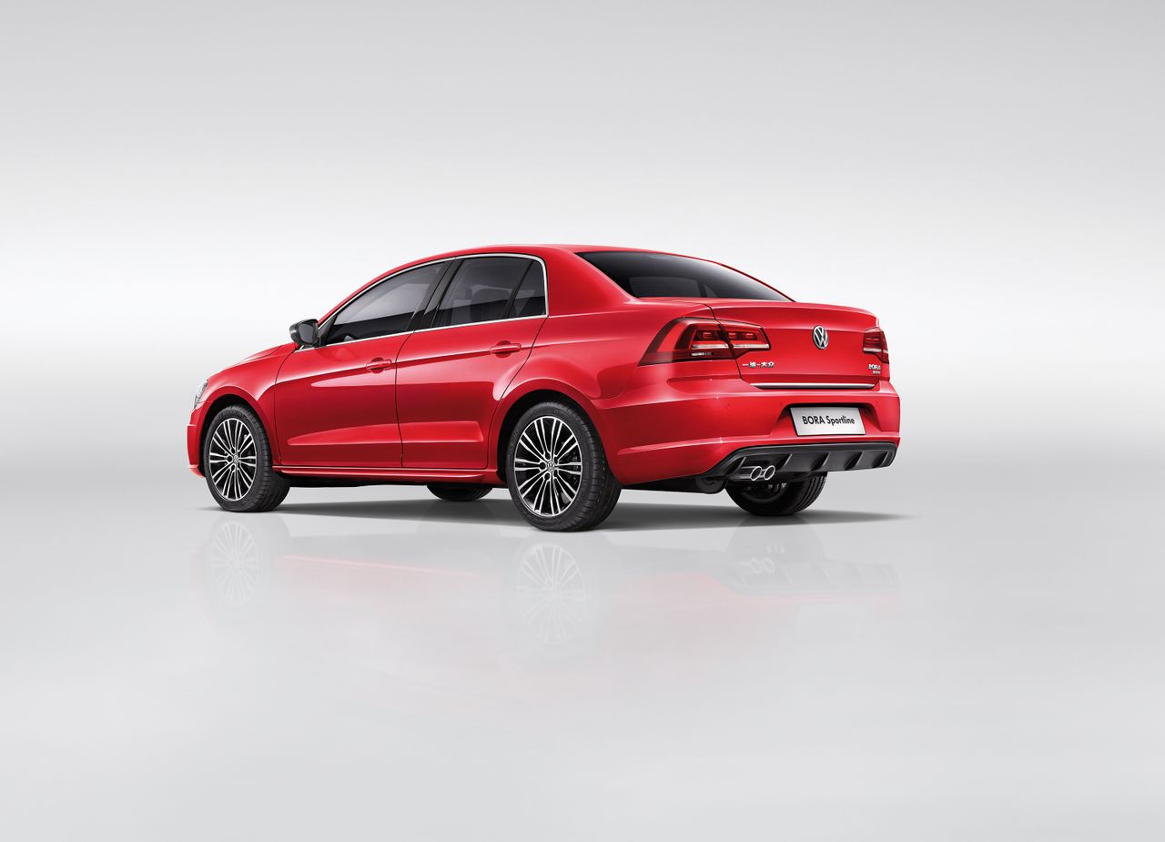 我们迎来了充满激情和运动气息的宝来sportline