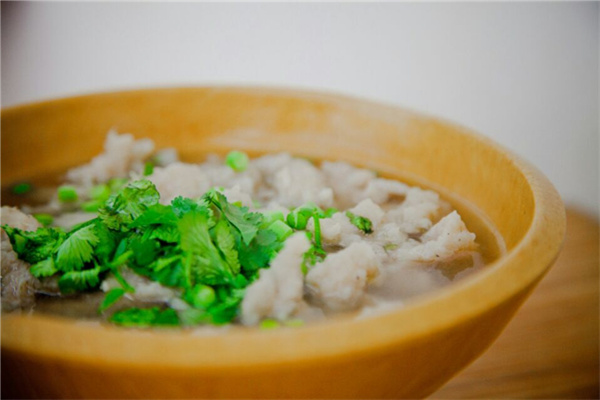  p>粉鸡是 a target="_blank" href="/item/新