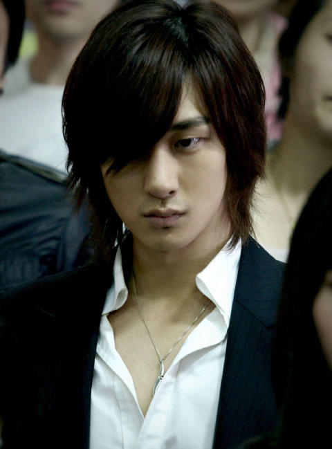  p>沈智浩,1981年5月2日出生于韩国,韩国男演员.