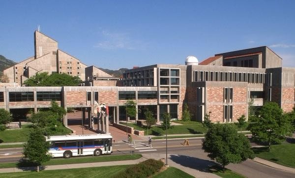 科罗拉多大学