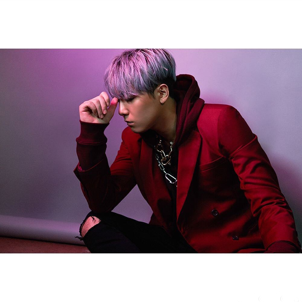  p>李洪基(         ),1990年3月2日出生于韩国京畿道城南市盆唐区