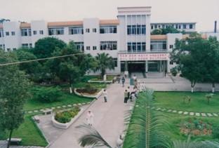 广西柳州卫生学校