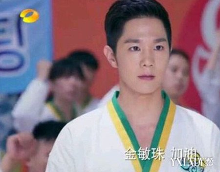 《 a target="_blank" href="/item/旋风少女/16183458" data-l