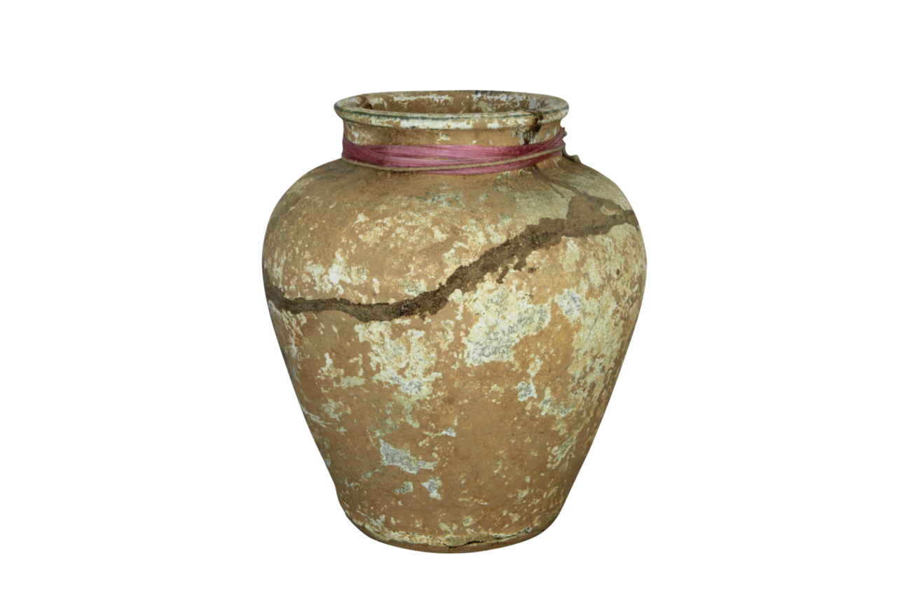 清军官兵骨灰陶罐