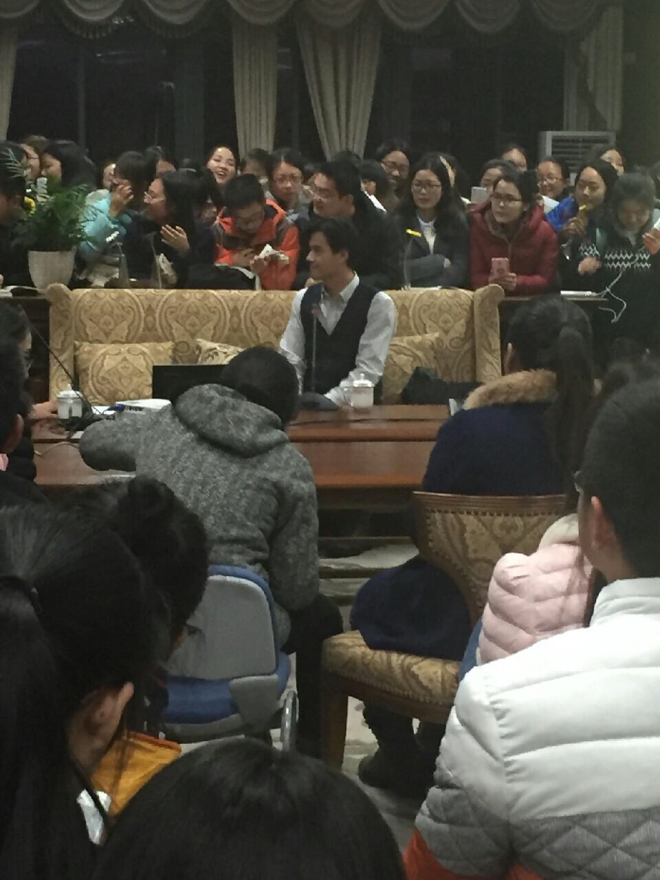  p>鹏宇,男,汉族, a target="_blank" href="/item/复旦大学/111790"