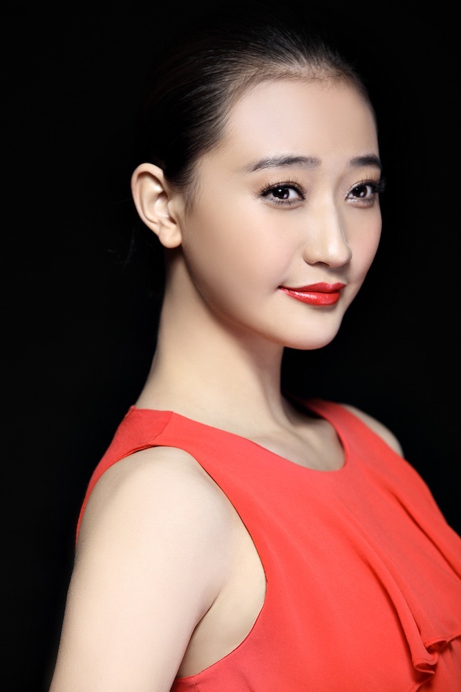  p>阎娜,1987年10月17日出生于辽宁,中国内地女演员,毕业于 a target=