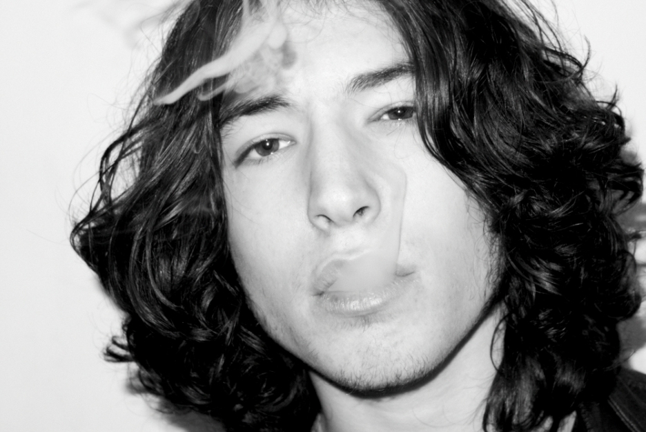  p>埃兹拉·米勒(ezra miller),1992年9月30日出生于美国 a target="