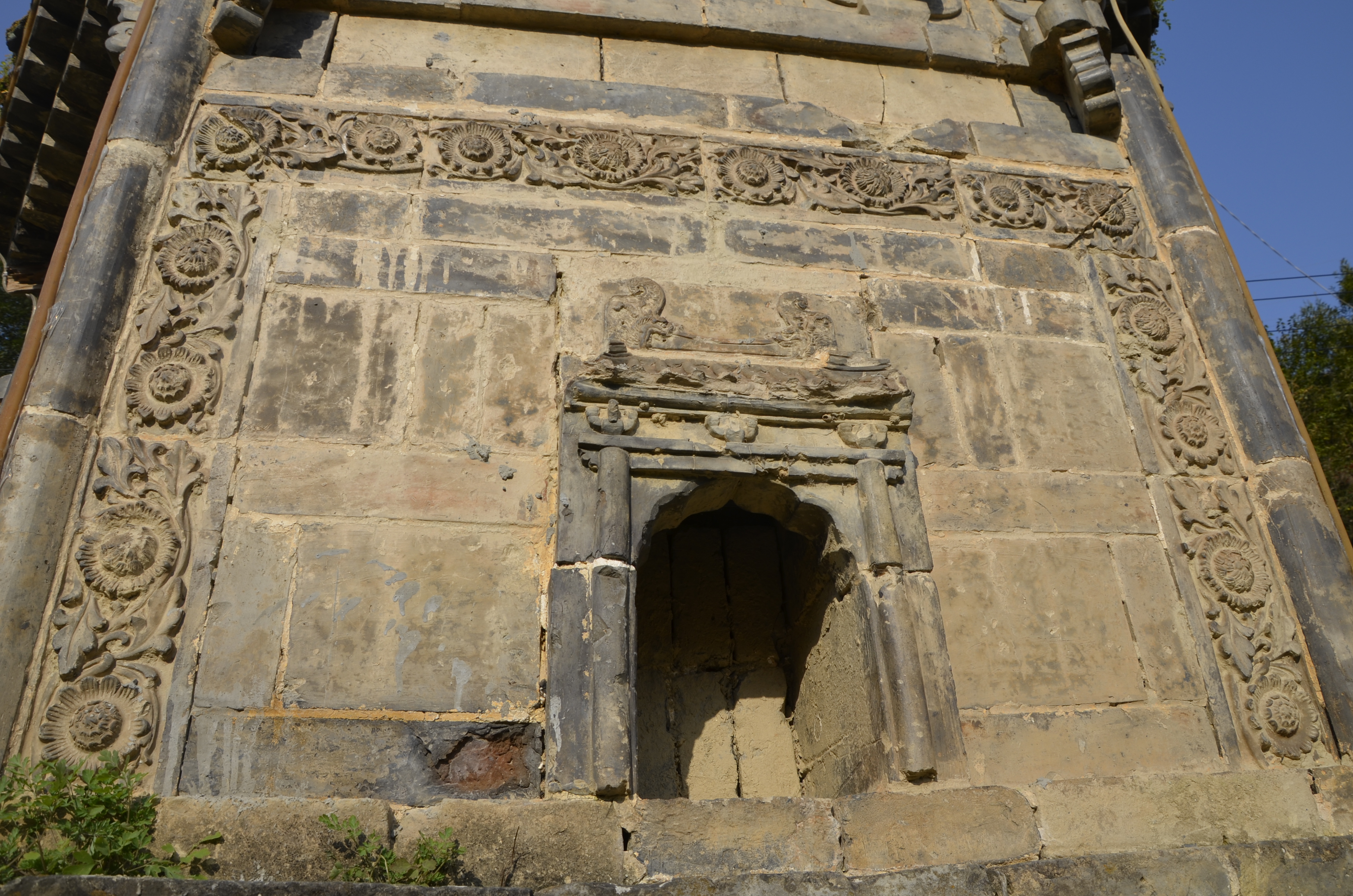 6,云南茂山铁山寺在云南省曲靖市罗平县059乡道根据查询相关公开信息