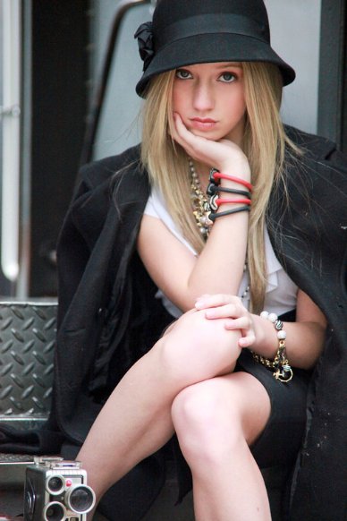  p>麦迪森·蕾斯勒(madison leisle)1999年6月2日出生,本名madison