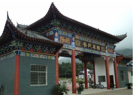  p>三僚风水文化景区位于 a target="_blank" href="/item/兴国县