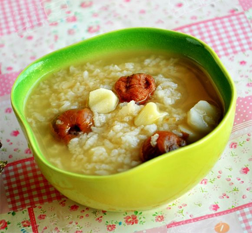 山药荔枝莲米粥