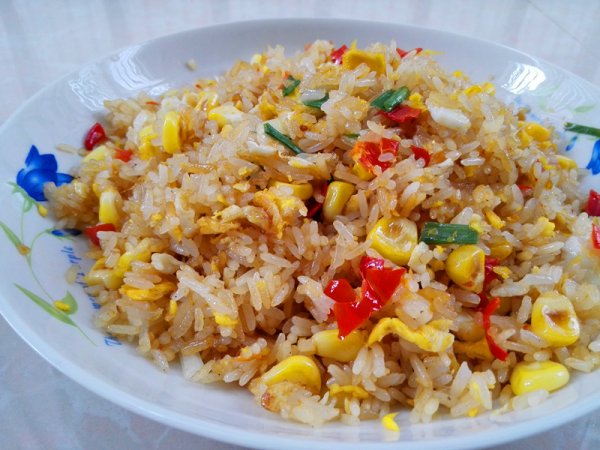 香甜玉米蛋炒饭