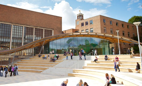 英国埃克塞特大学