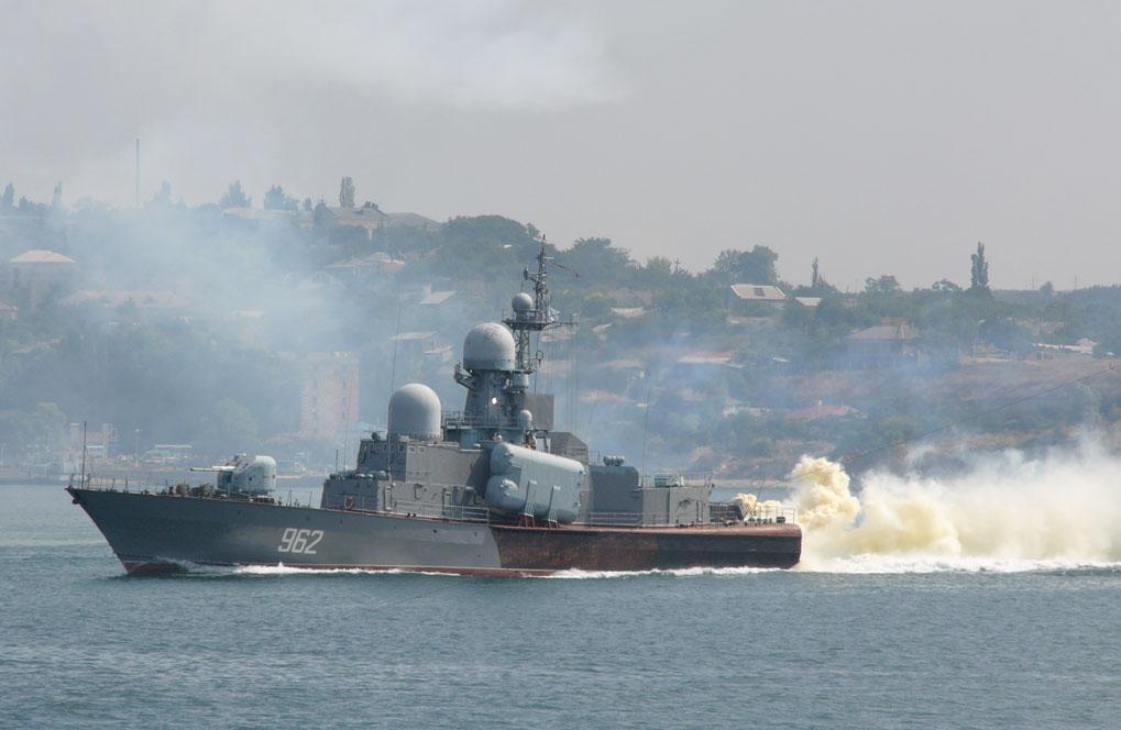  p>"毒蜘蛛"级导弹快艇为原苏联20世纪70年代后期建造,"毒蜘蛛"级导弹