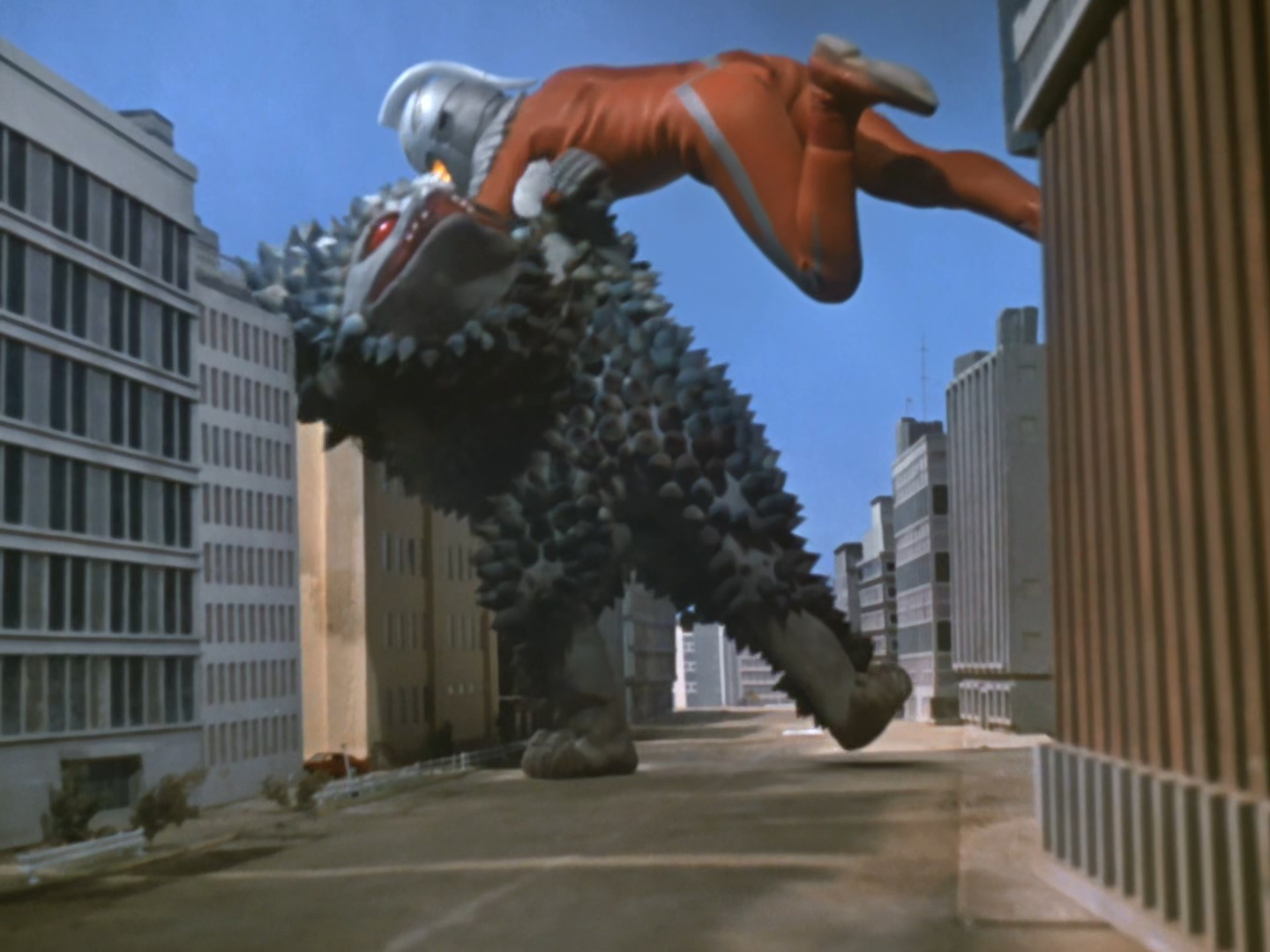  p data-id="gnbp805e0y">泡沫怪兽邓坎,日本圆谷特摄剧《 a target="