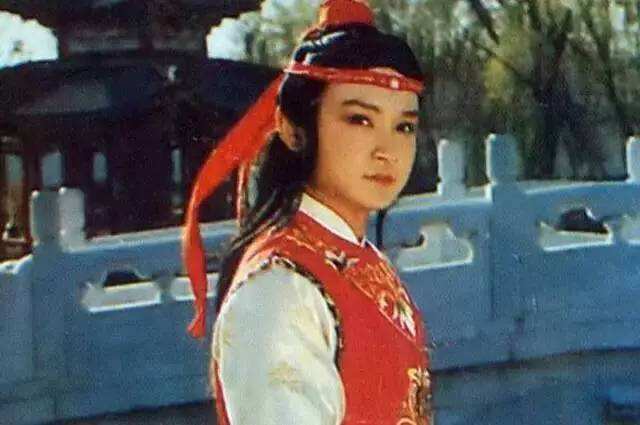 警幻仙姑去接绛珠仙子的生魂，为啥却把贾宝玉接到了太虚幻境_百科TA说