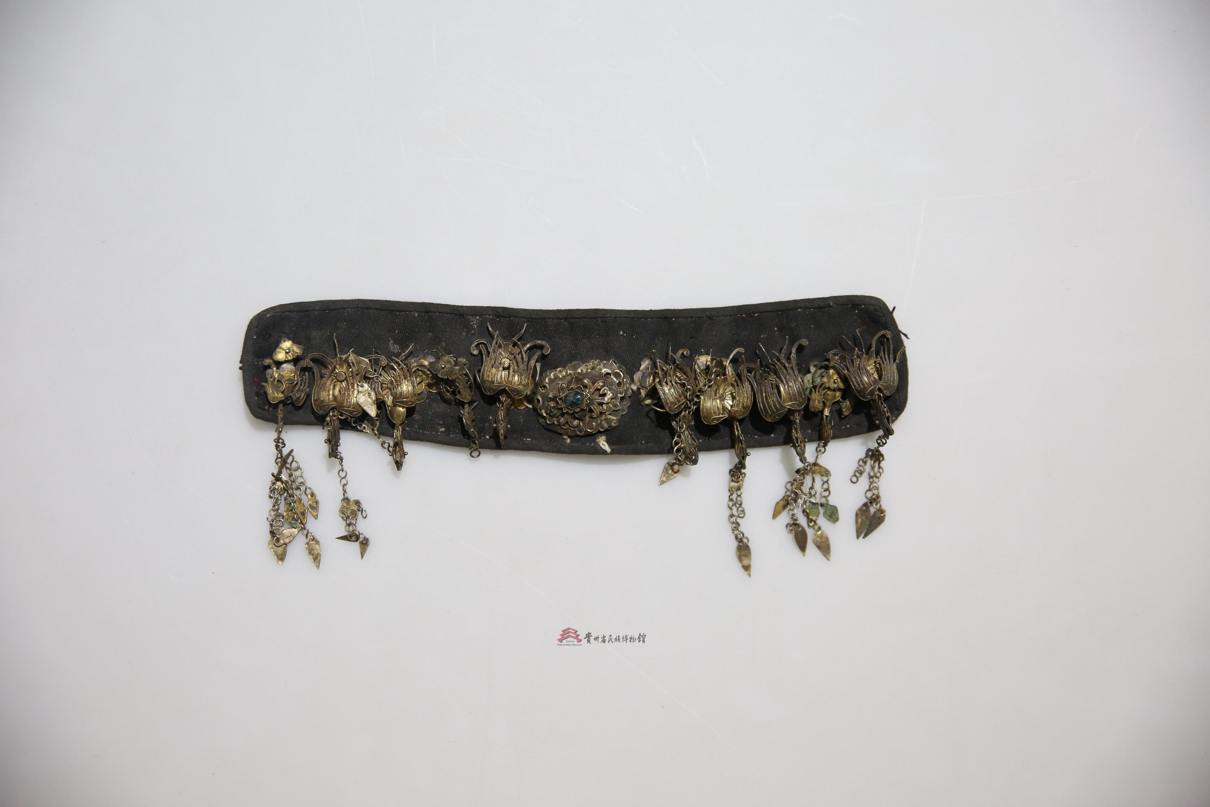 清代天柱苗族凤鸟纹银抹额