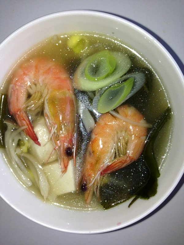 海带豆腐鲜虾清汤