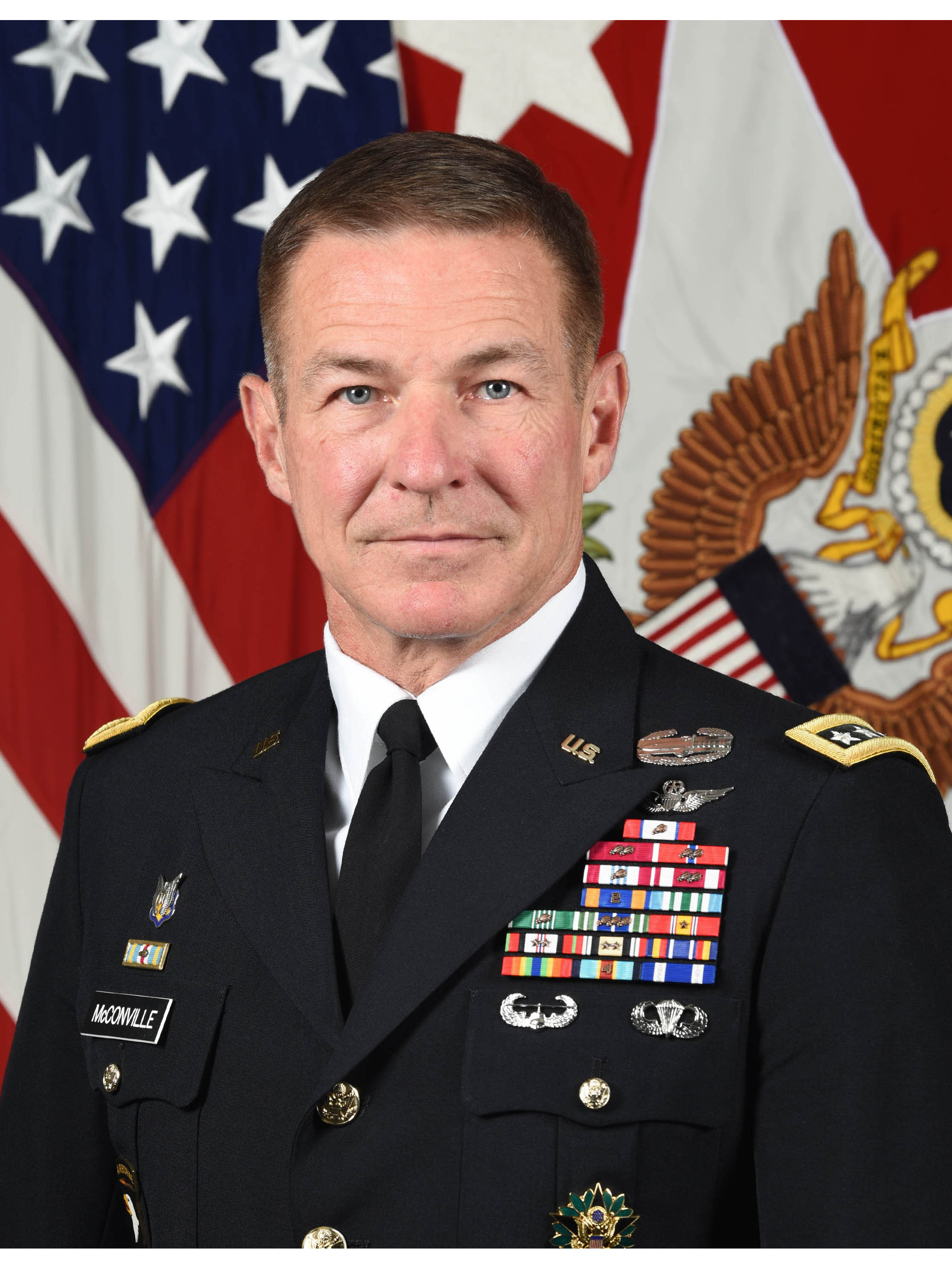 mcconville),上将,现任 a target="_blank" href="/item/美国陆军