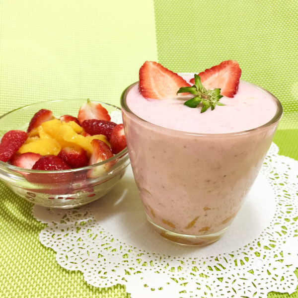 山药草莓优格乳