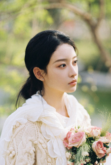 杨舒伊_百度百科
