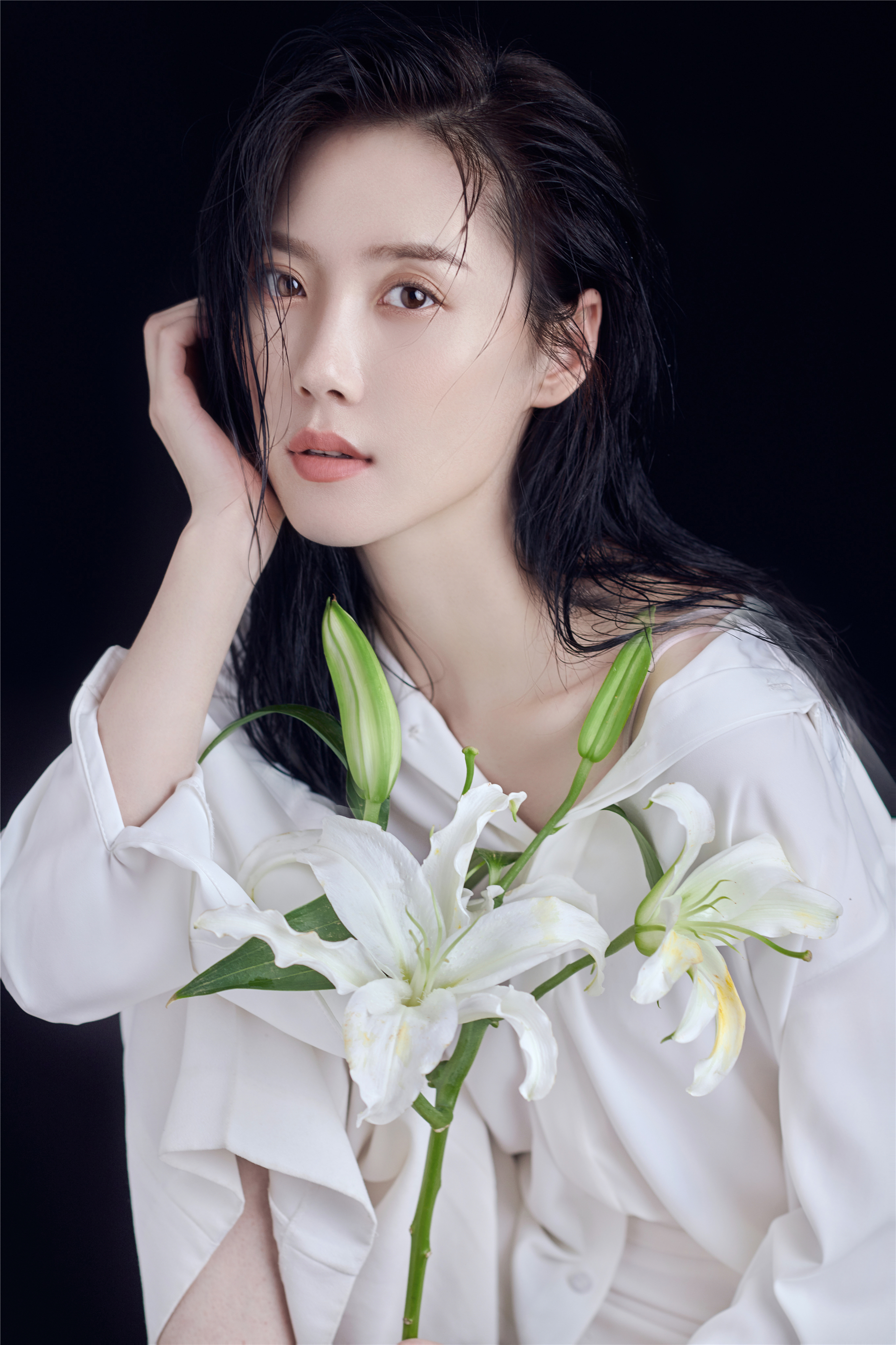  p>梁诗冉,毕业于北京电影学院,中国内地女演员.