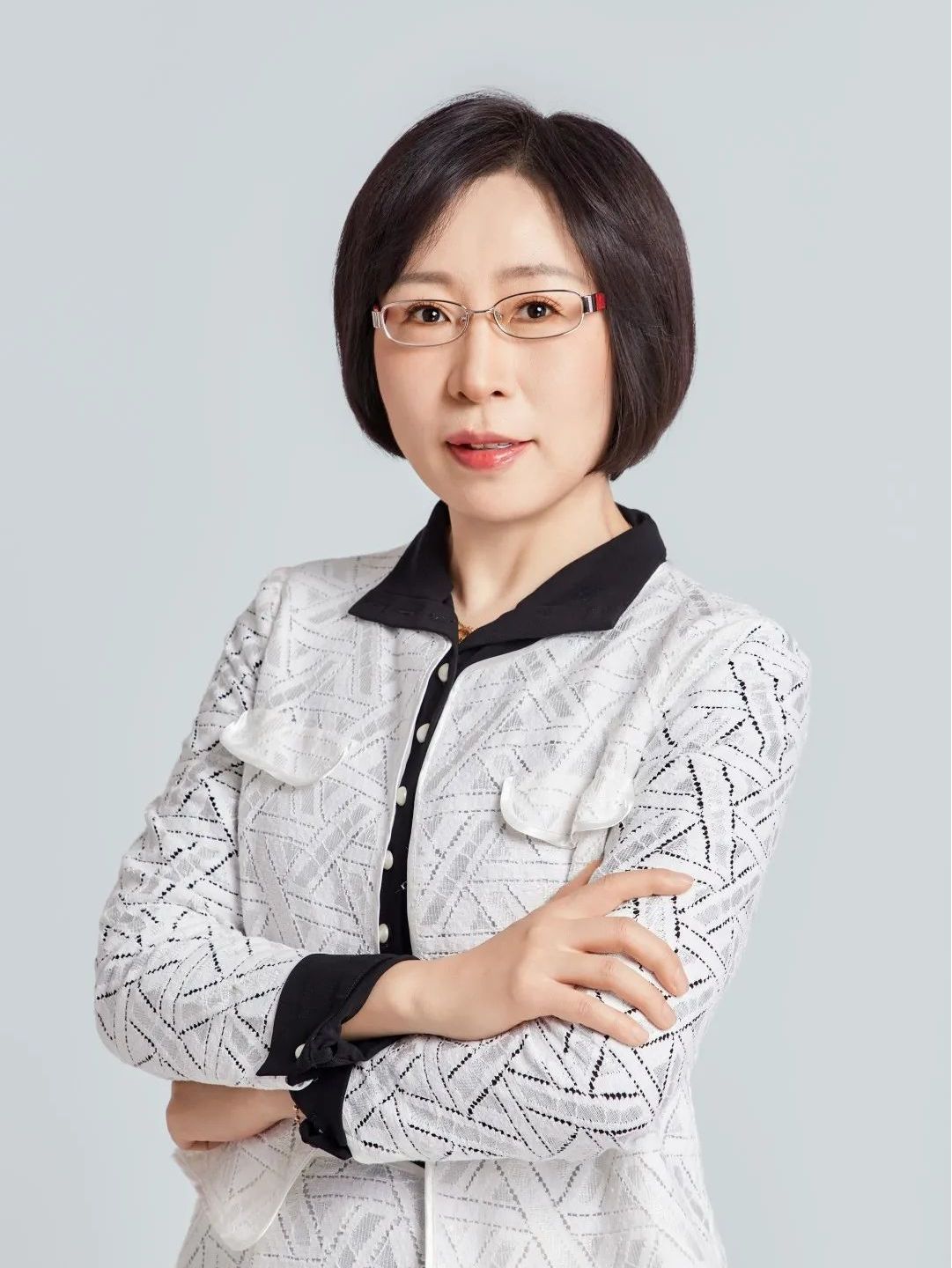  p data-id="gnffb4juqu">张建华,女,1976年9月出生,河北迁安人,博士