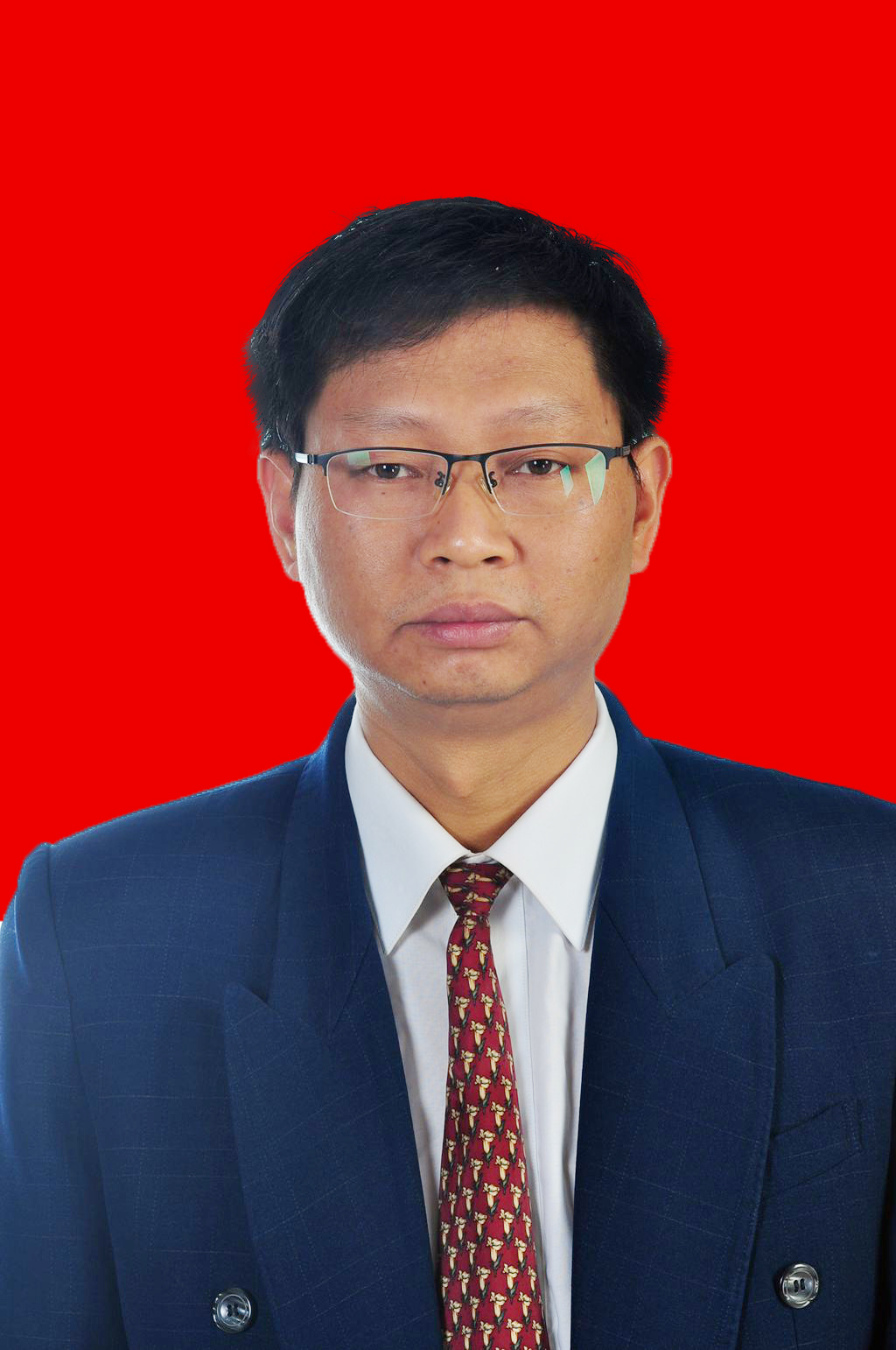  p>杨朝伟,男,汉族,1975年4月生,中共党员,贵州习水人,本科学历,现任