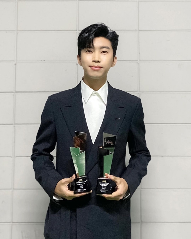  p>林英雄(         ),1991年6月16日出生于