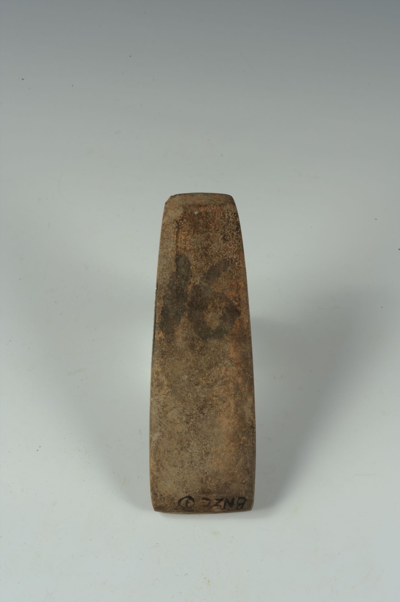 新石器时代梯形石凿