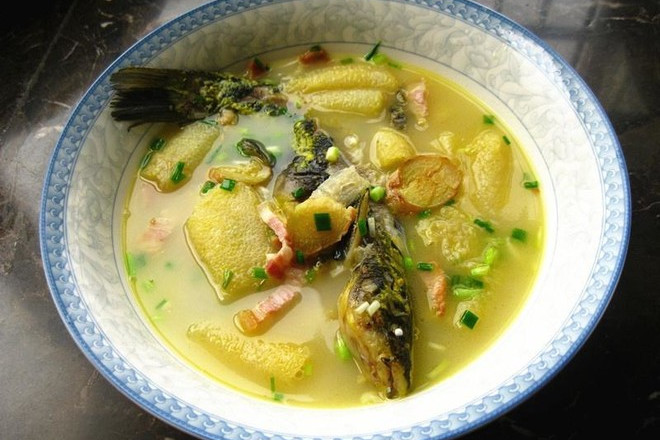  p>昂棘鱼汤是一道菜品,主料为昂棘鱼. /p>