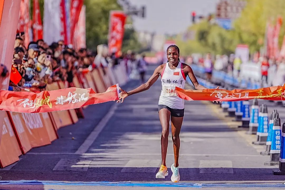 2023嘉峪关长城马拉松