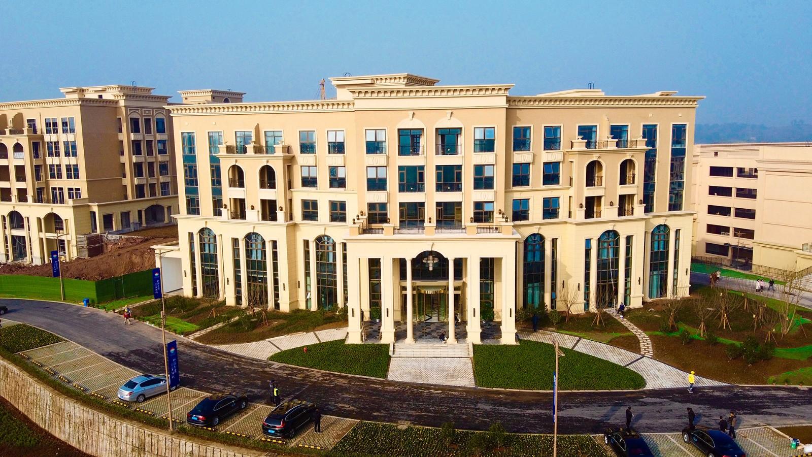 成都银杏酒店管理学院