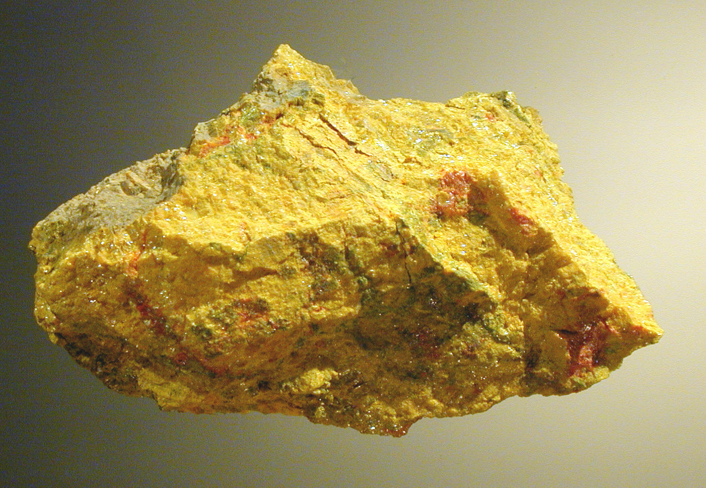  p>雄黄,是四硫化四砷的俗称,又称作 a target="_blank" href="/item