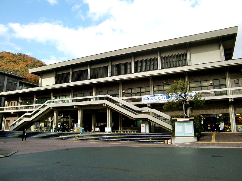  p>立命馆大学(ritsumeikan university),简称立大,立命馆,是一所位于