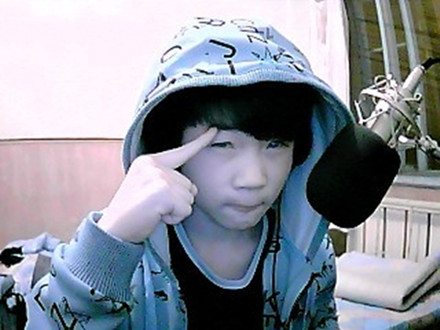  p data-id="2ke0p5njl9g">《同你的幸福》是mc冰鑫演唱的 a target="