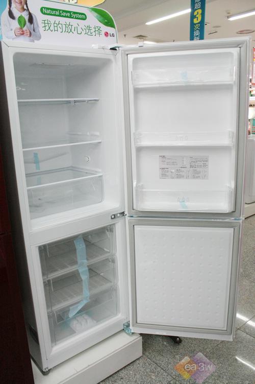  p>lg gr-q20fdt是一款双开门冰箱,冷藏室容积为122l. /p>