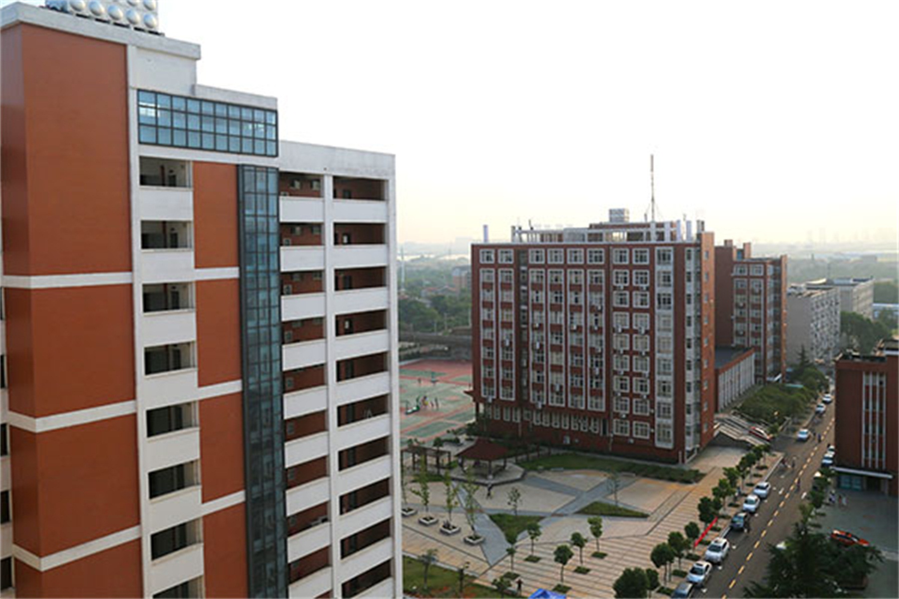  p>湖北生物科技职业学院是经 a target="_blank" href="/item/湖北省