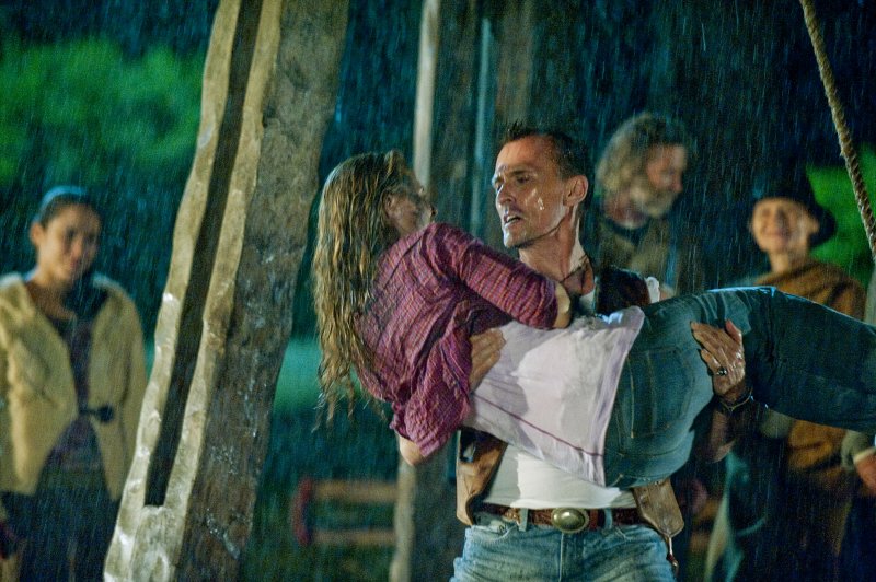  p>罗伯特·克耐普( i>robert knepper /i>),1959年7月8日生于俄亥俄